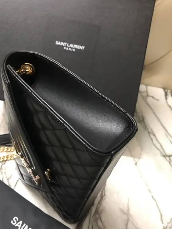 Rep ladies REP BAG YSL ENVELOPE MEDIUM 0526